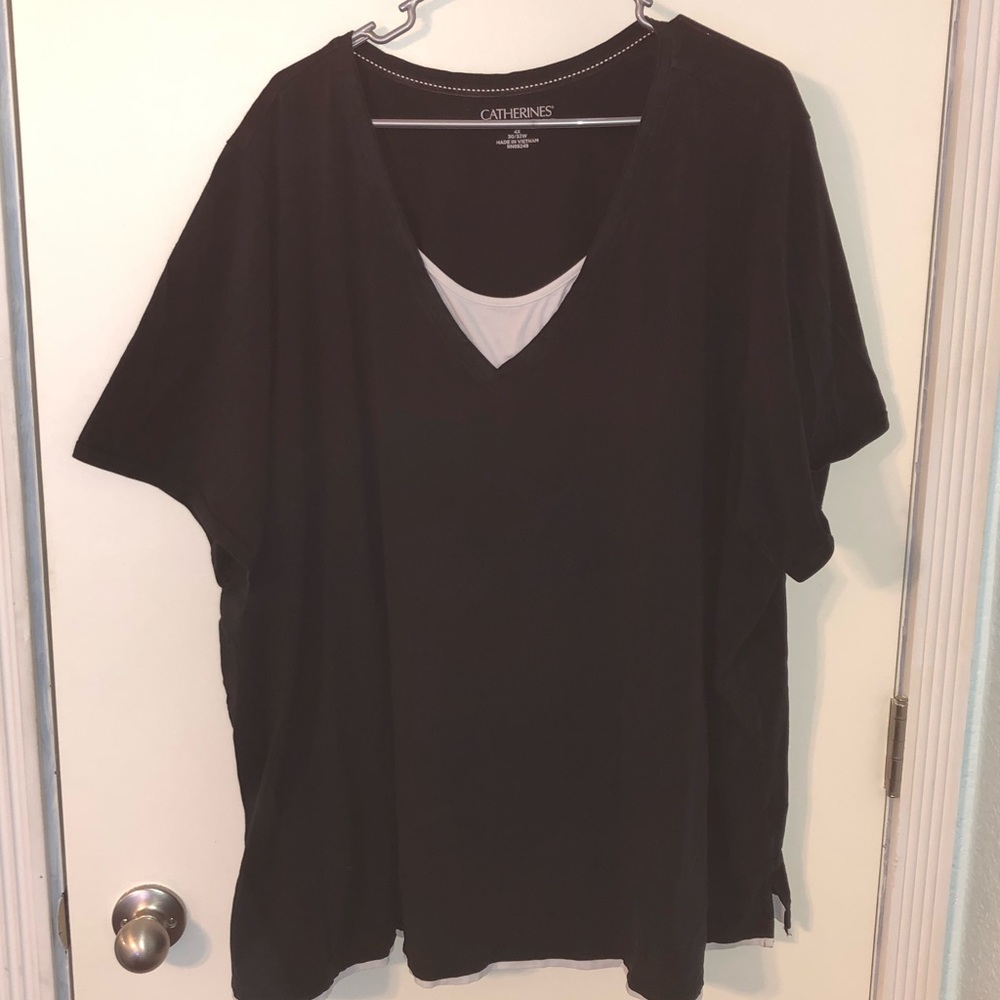 Catherine's Suprema Black Tee